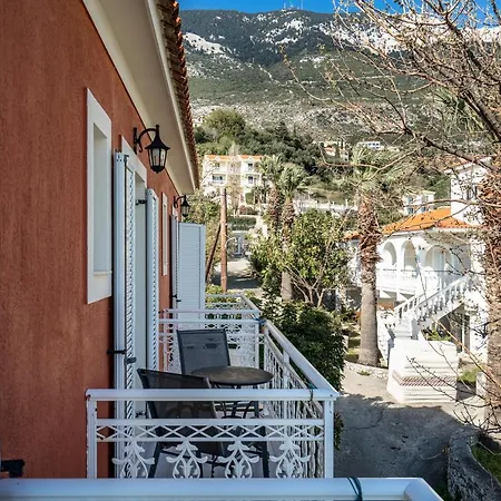 Affittacamere Angela Partial Sea View 8 Lourdata (Kefalonia)